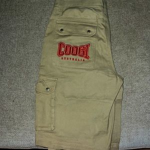 Coogi Australia Shorts Size 34 Tan/red